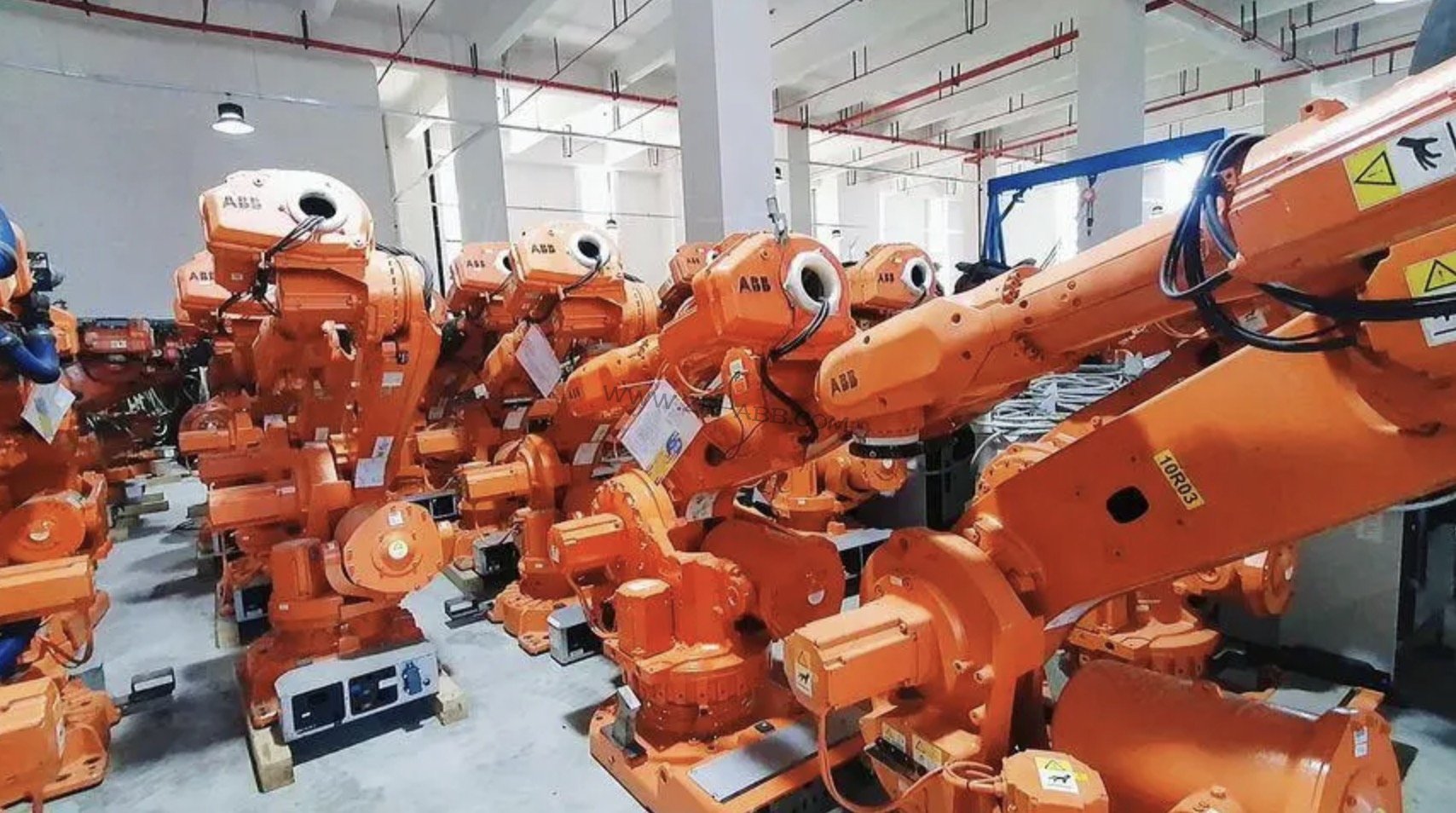 �P(gu��n)��ABB�C(j��)����IRB6640�S�ޱ��B(y��ng)��С����