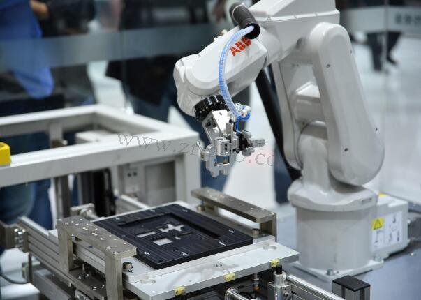 ABB�C���˾S�ޱ��B�����f��