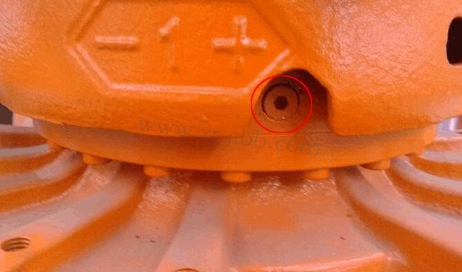 ABB IRB2600機(jī)器人各軸油口位置