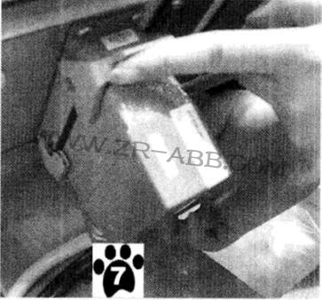 ABB機器IRB6640本體與控制柜連接的操作