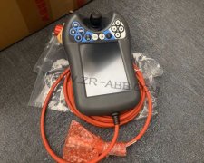 ABB機器人示教器觸摸不靈敏維修